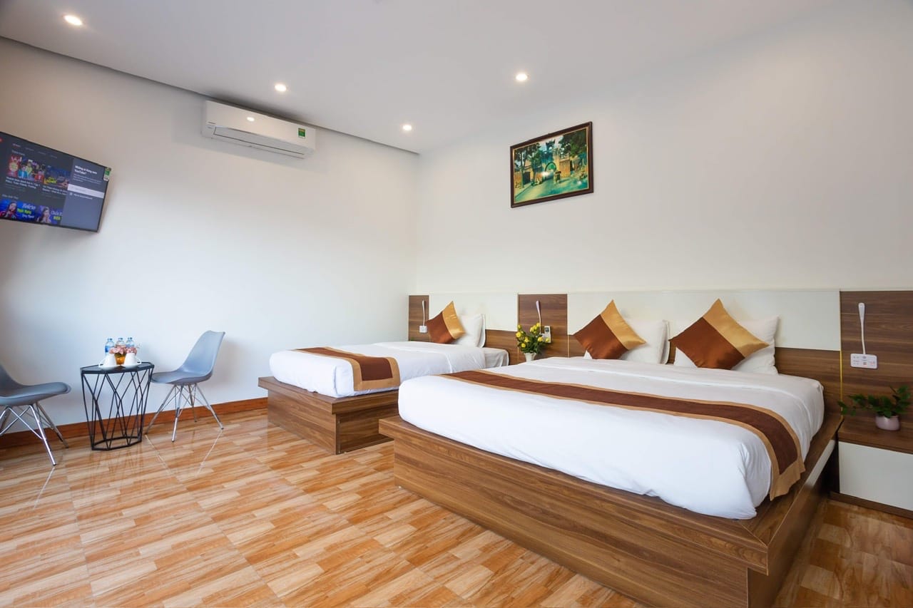 Superior Twins Room pool view - Hình ảnh 11